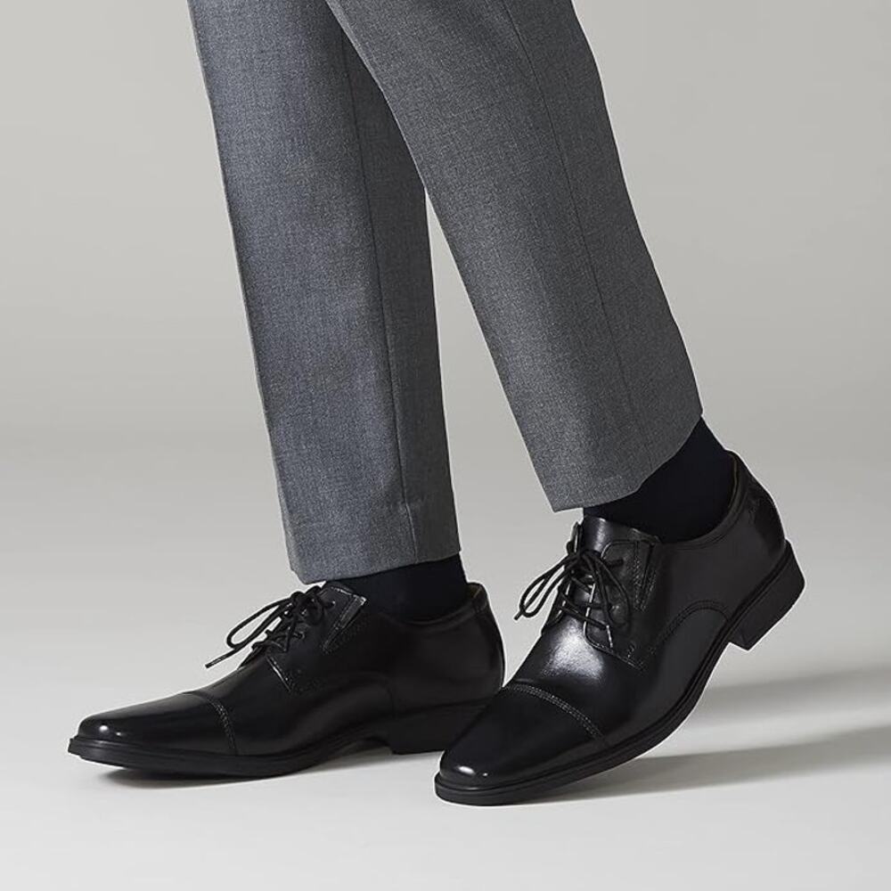 NWT Clarks Men's Tilden Cap Oxford, Black Leather, 11.5 M US
